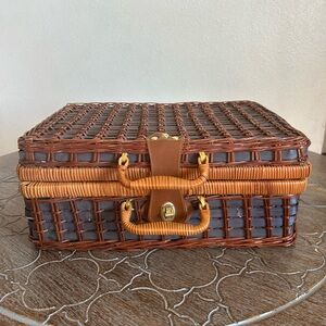 Vintage Blue and Brown Leather Wicker Woven Picnic Basket Gift New and Unused